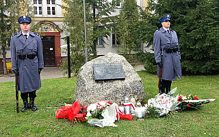 Olsztyńscy policjanci upamiętnili asp. Konstantego Wolskiego zamordowanego w Katyniu